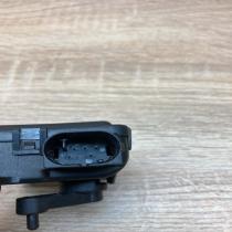 4B1820511B 0132801135  Air flap motor/actuator Audi A6 S6 C5 4B