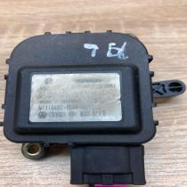 4B1820511D   Air flap motor/actuator Audi A6 S6 C5 4B