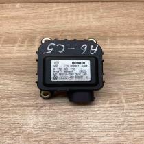4B1820511K 0132801158  Air flap motor/actuator Audi A6 S6 C5 4B