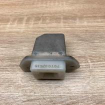 70T037E15   Heater blower motor/fan resistor Nissan Qashqai