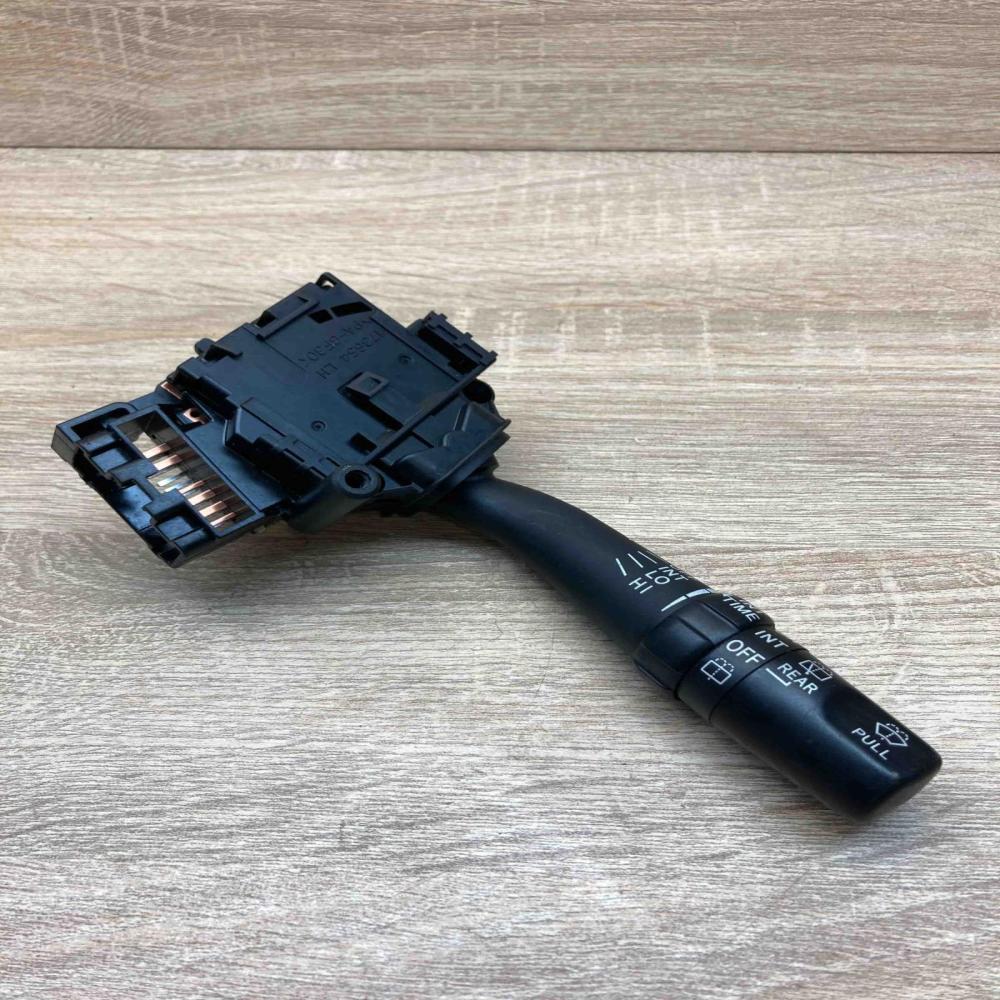 84652 05150 173799 L97 Wiper control stalk Toyota Avensis T250
