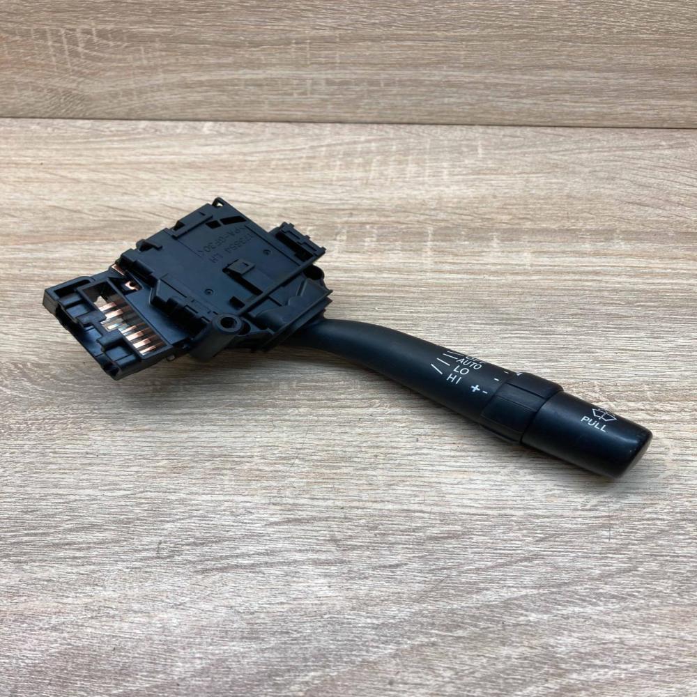 84652 05160 173820 L98 Wiper control stalk Toyota Avensis T250