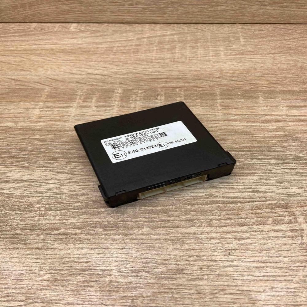 89780 0F020 626492 000  Immobilizer control unit/module Toyota Corolla Verso AR1