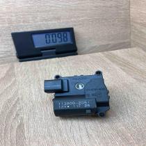 113800 2051   Air flap motor/actuator Toyota Avensis Verso