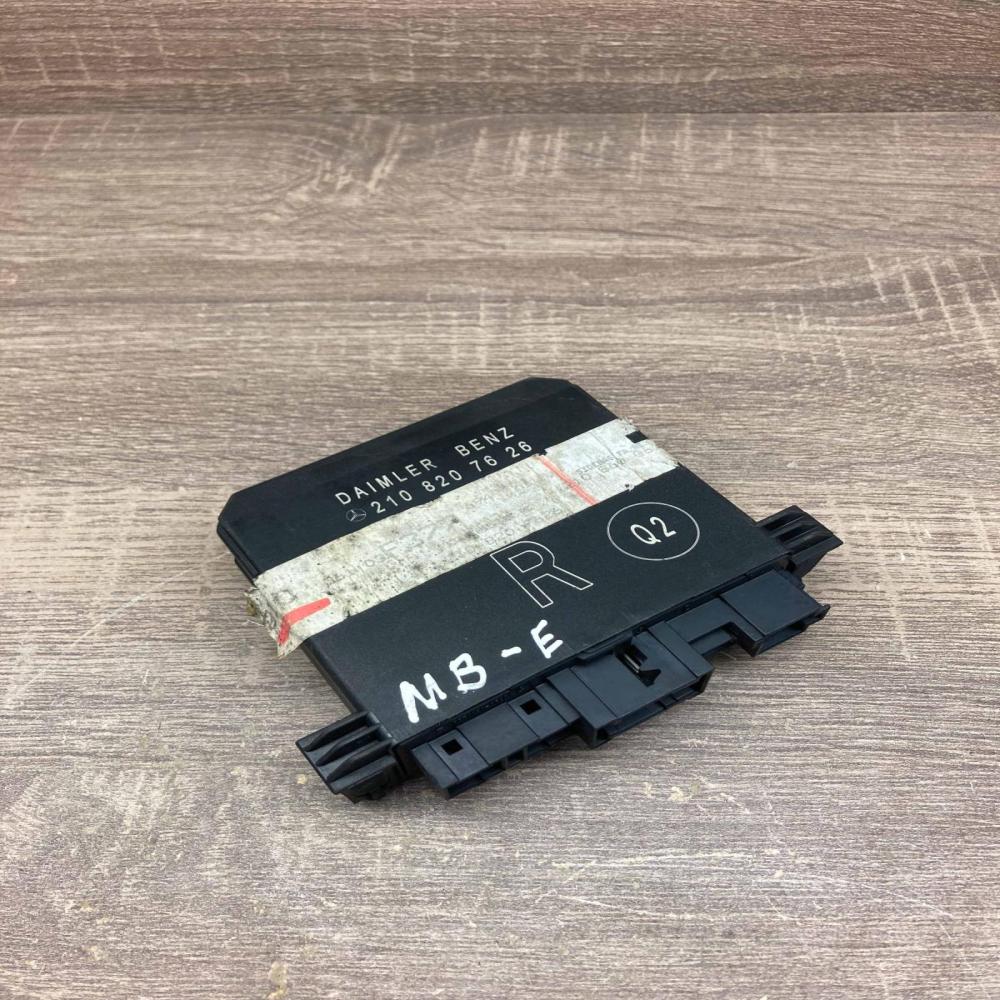 2108207626  Used Door control unit/module Mercedes-Benz C W202