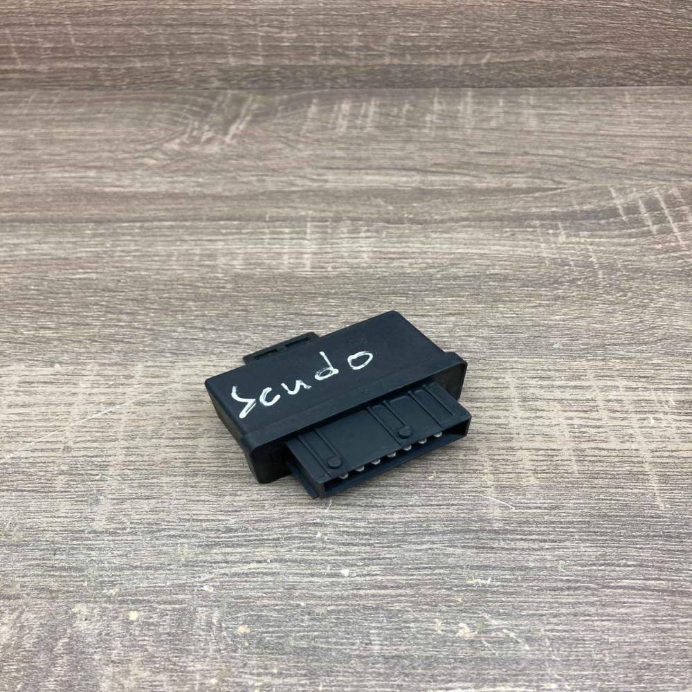 240107 Fuel Pump  Other relay Peugeot 307