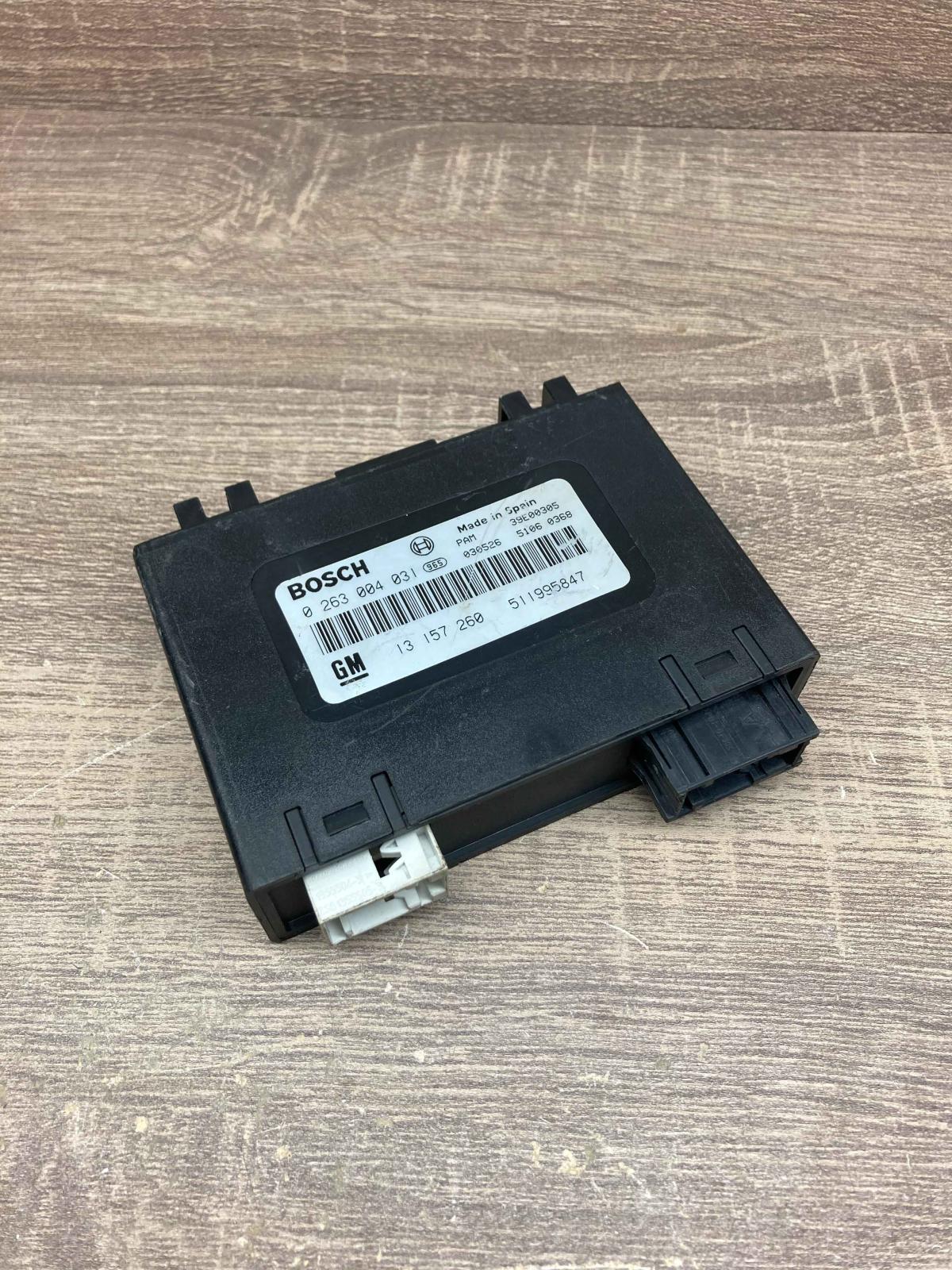 0263004031 13157260  Parking PDC control unit/module Opel Vectra C