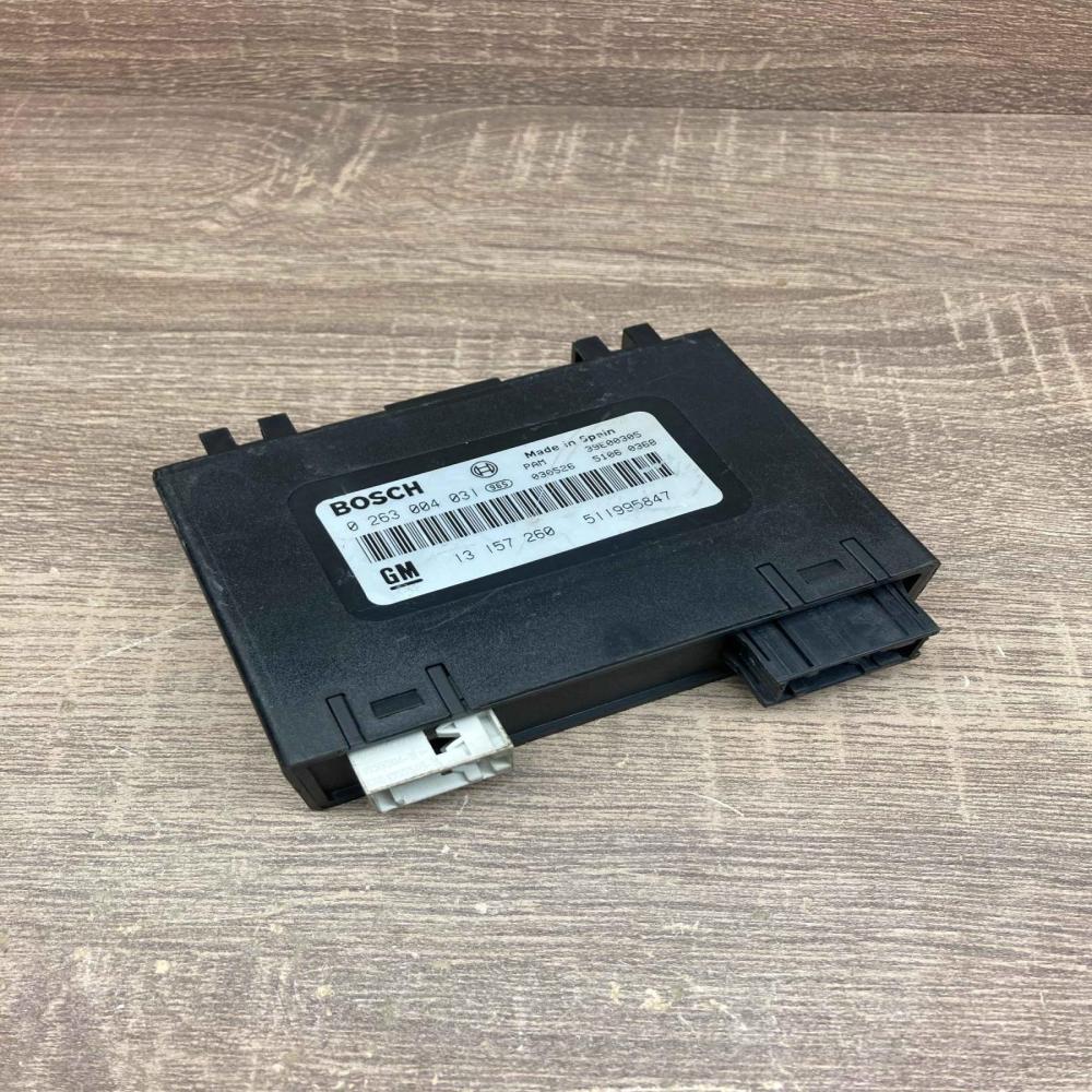 0263004031 13157260  Parking PDC control unit/module Opel Vectra C