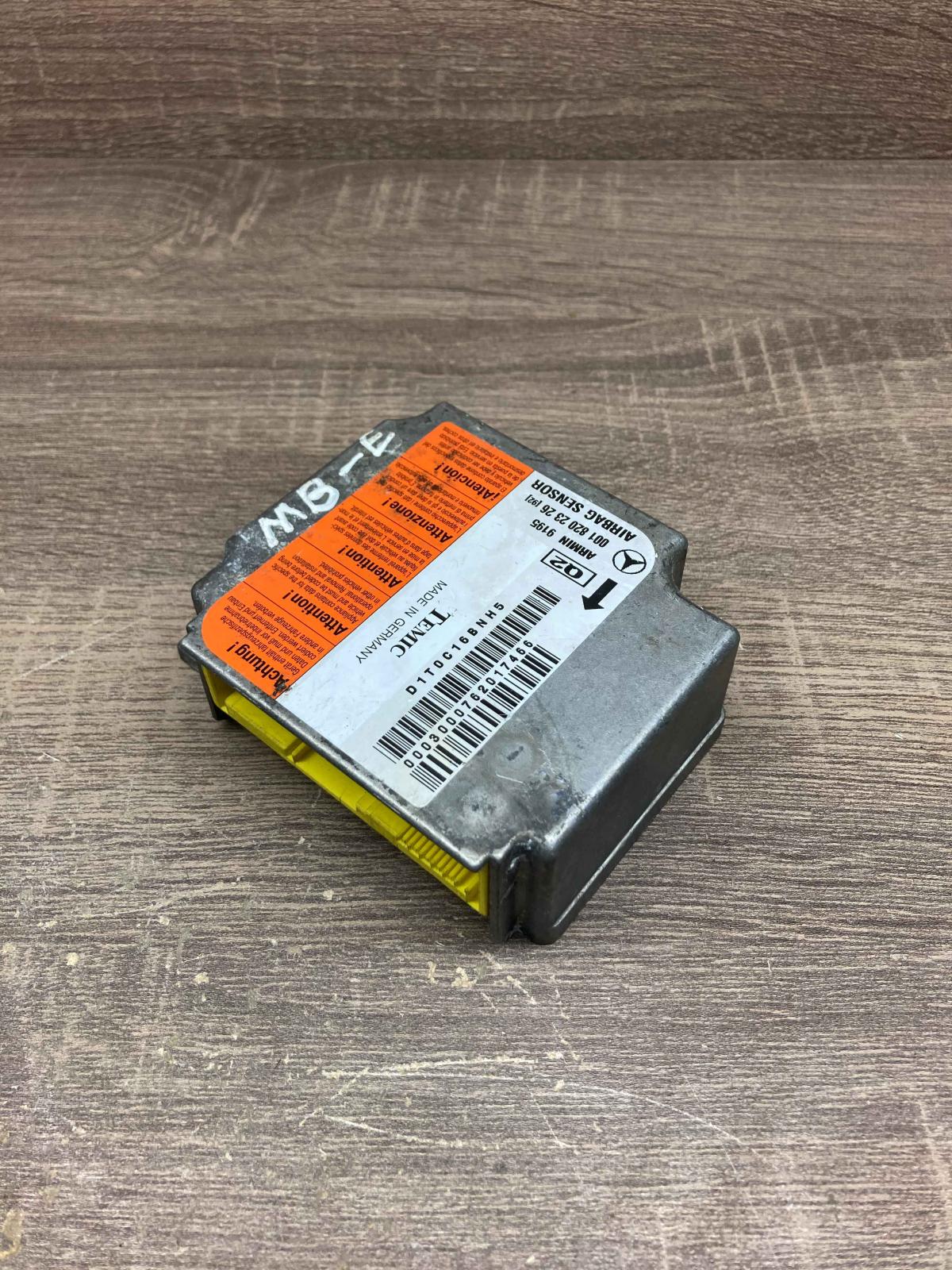 0018202326   Airbag control unit/module Mercedes-Benz E W211