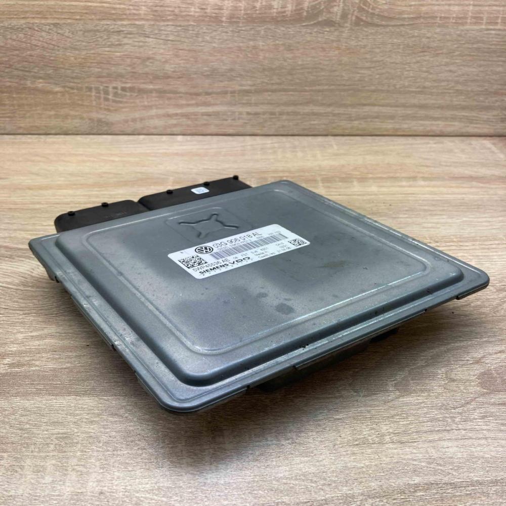 03G906018AL 5WP45536AE  Engine control unit/module ECU Volkswagen Touran I