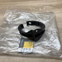 7704001432   Power steering pump mounting bracket Renault Master I