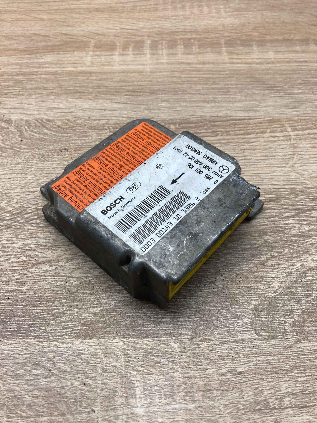 0004460242 0285001105 Used Airbag control unit/module Mercedes-Benz Sprinter W90