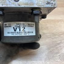 58920 3Z910   ABS Pump Hyundai i40