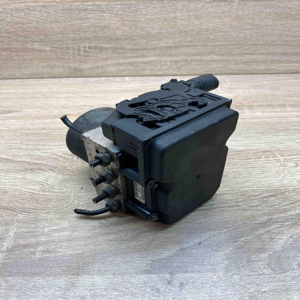 0265800609 0265231899  ABS Pump Nissan Qashqai