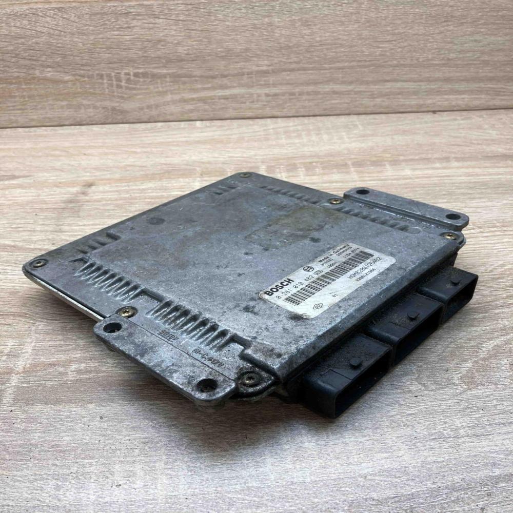 HOM8200126462 0281010482 8200121886 Engine control unit/module ECU Renault Lagun