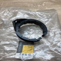 7704001432   Power steering pump mounting bracket Renault Master I