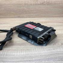 443907311C 0261200273  Engine control unit/module ECU Audi 80 90 S2 B4