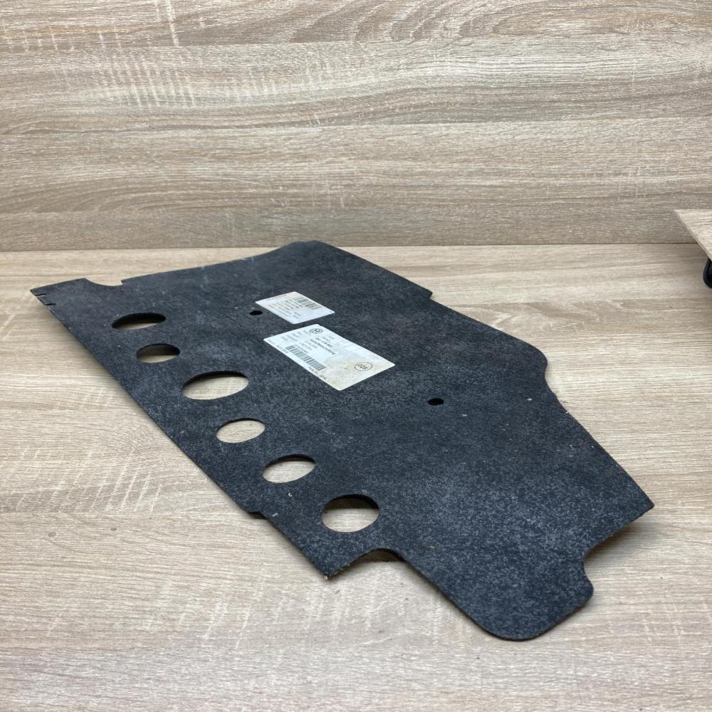 5K1819593   Other interior part Volkswagen Golf VI