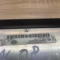 1T0035456   Sound amplifier Volkswagen Touran I