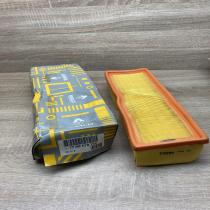 7700678752   Air filter Renault Trafic II (X83)