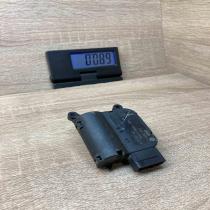 132801363 201005 2 CZ116880 2872 Air flap motor/actuator Volkswagen PASSAT CC