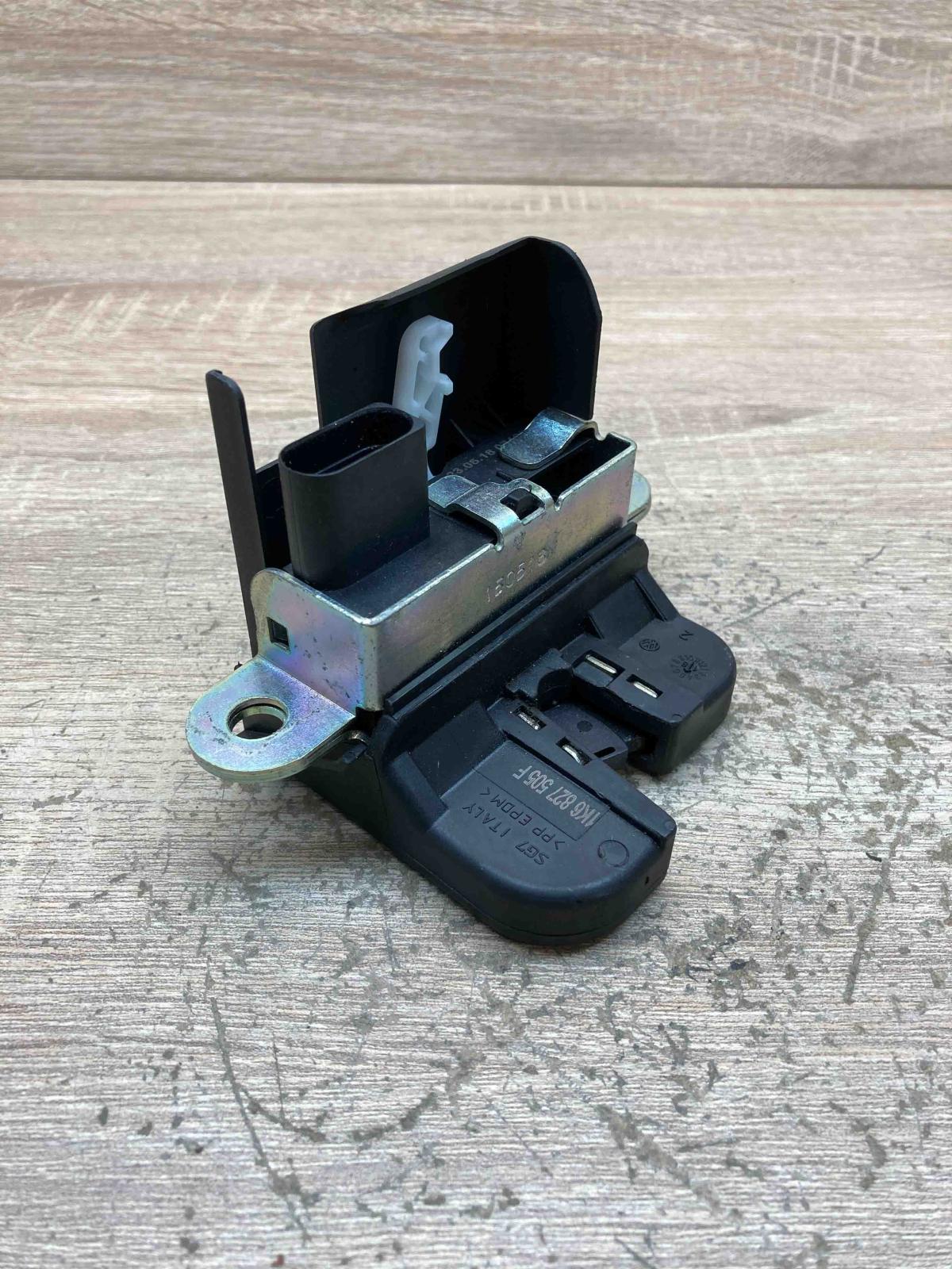 1K6827505F   Tailgate/trunk/boot lock/catch/latch Volkswagen PASSAT B6