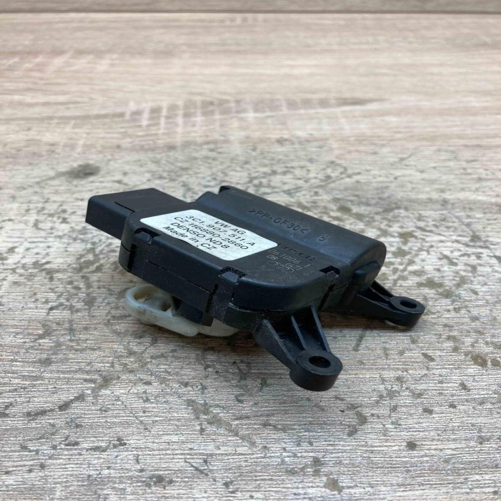 3C1 907 511 A 116880 2860  Air flap motor/actuator Volkswagen PASSAT B6
