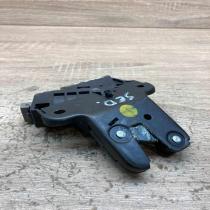 4E0827505C   Tailgate/trunk/boot lock/catch/latch Audi A8 S8 D3 4E