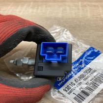 93810 4DR0BQQH   Brake pedal sensor switch Hyundai i30