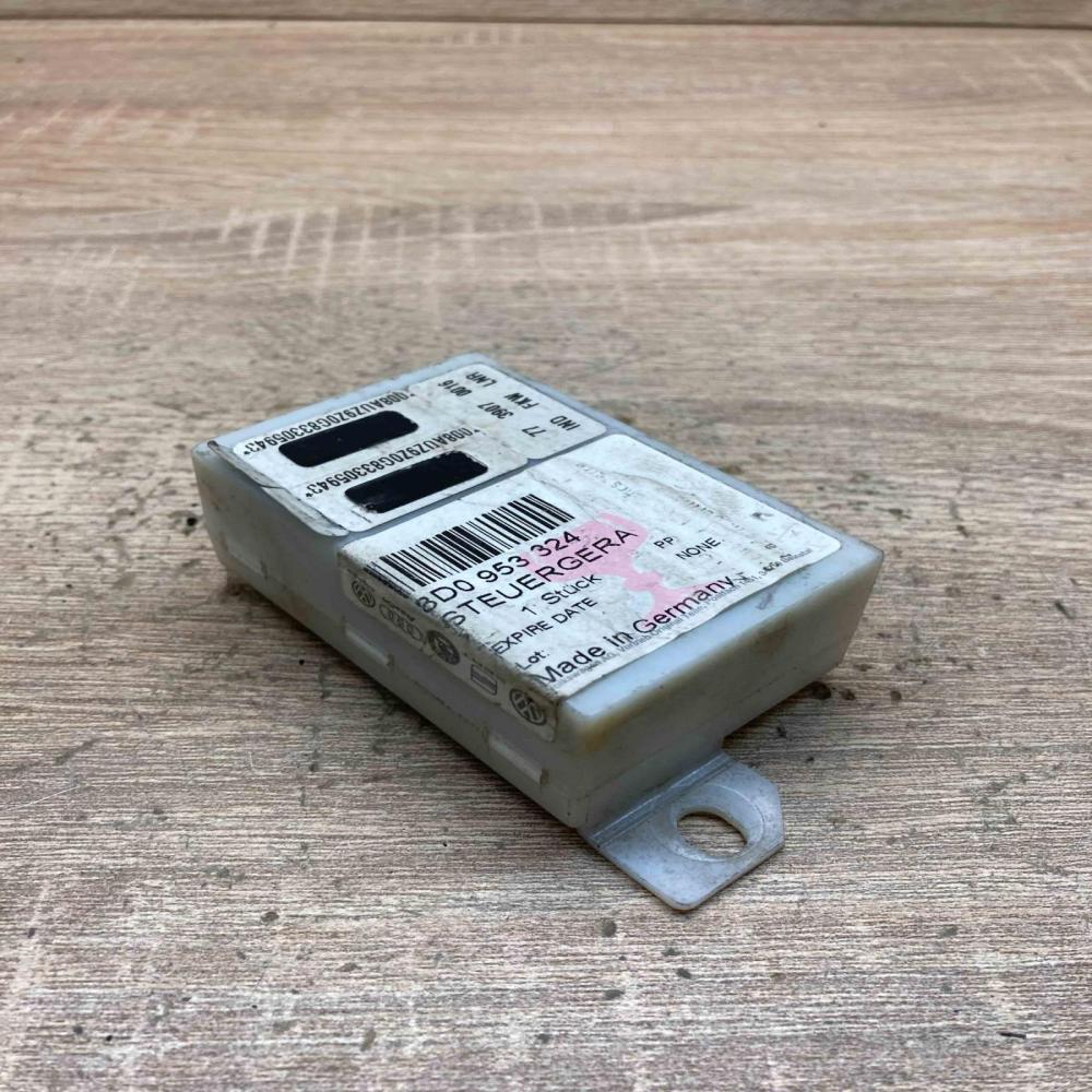 8D0953324   Immobilizer control unit/module Audi A4 S4 B6 8E 8H