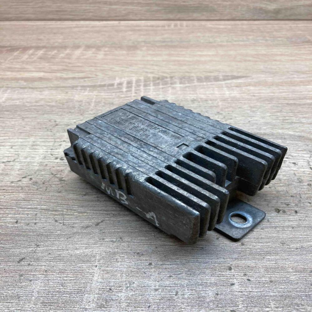 A0235456832   Coolant fan relay Mercedes-Benz A W168