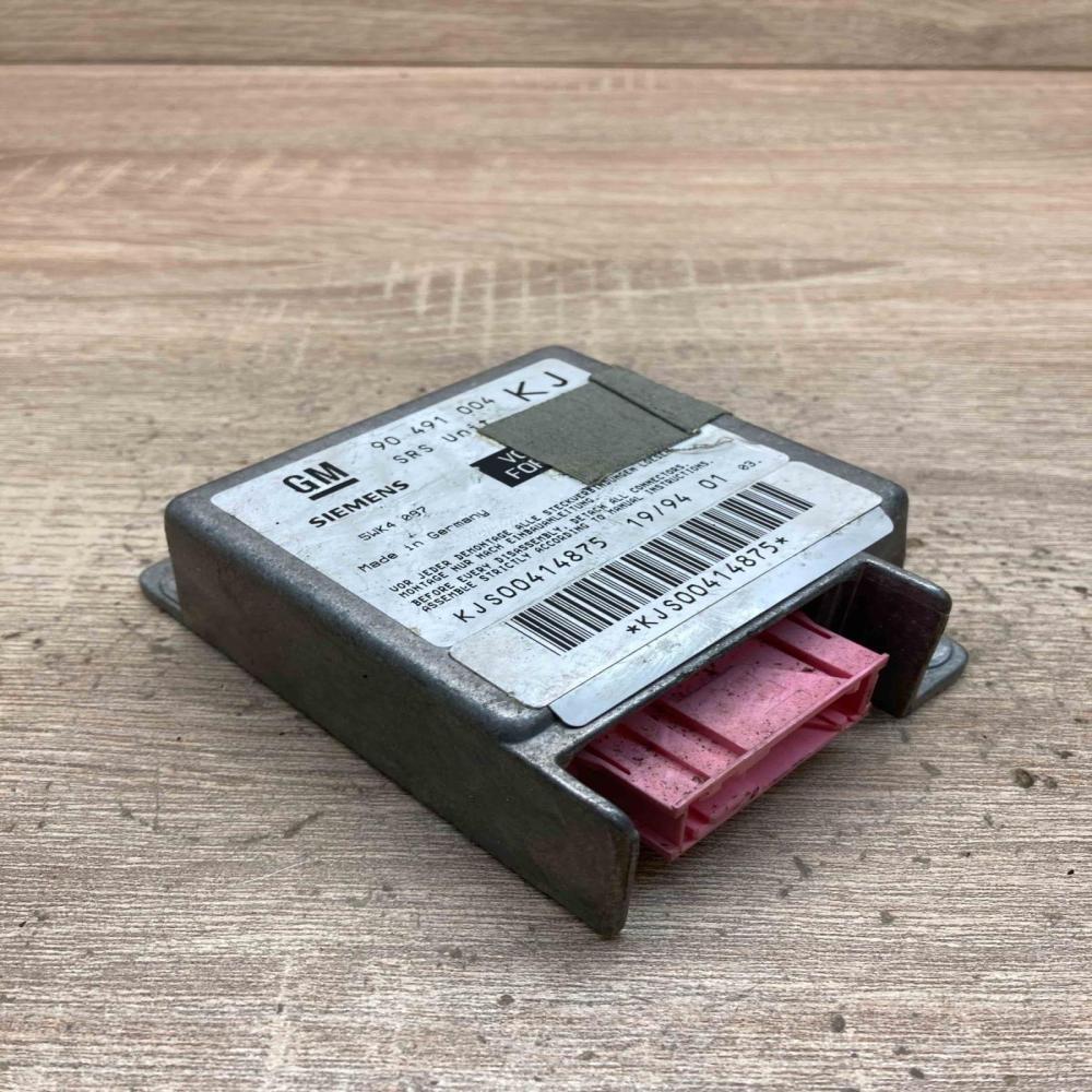 90491004 5WK4087  Airbag control unit/module Opel Omega B1