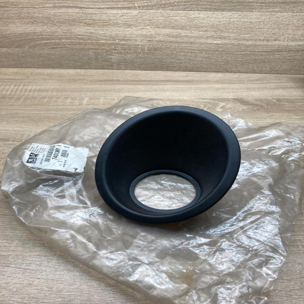 1309105070 7401NY  Front fog light trim/grill Citroen Nemo