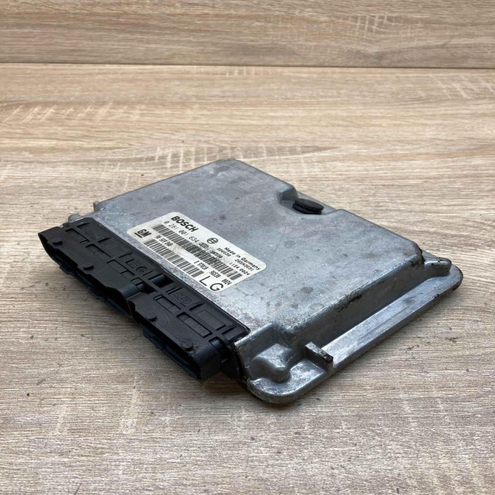0281001634 90569348  Engine control unit/module ECU Opel Astra J