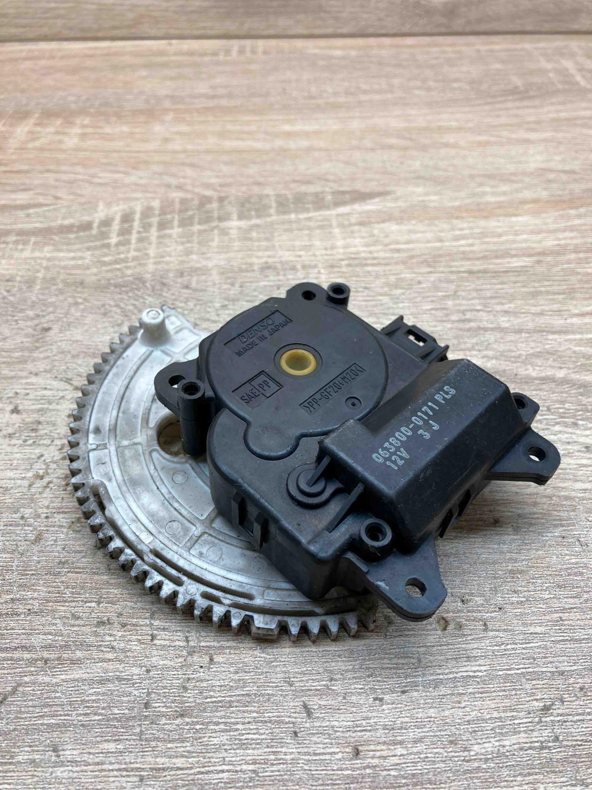 063800 0171 3J  Air flap motor/actuator Lexus GS 300 350 430 450H