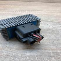 55353011 51299014A  Glow plug pre-heat relay Opel Astra H