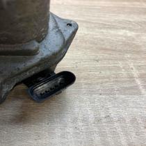 03L128063L 35109052  Throttle valve Volkswagen Caddy