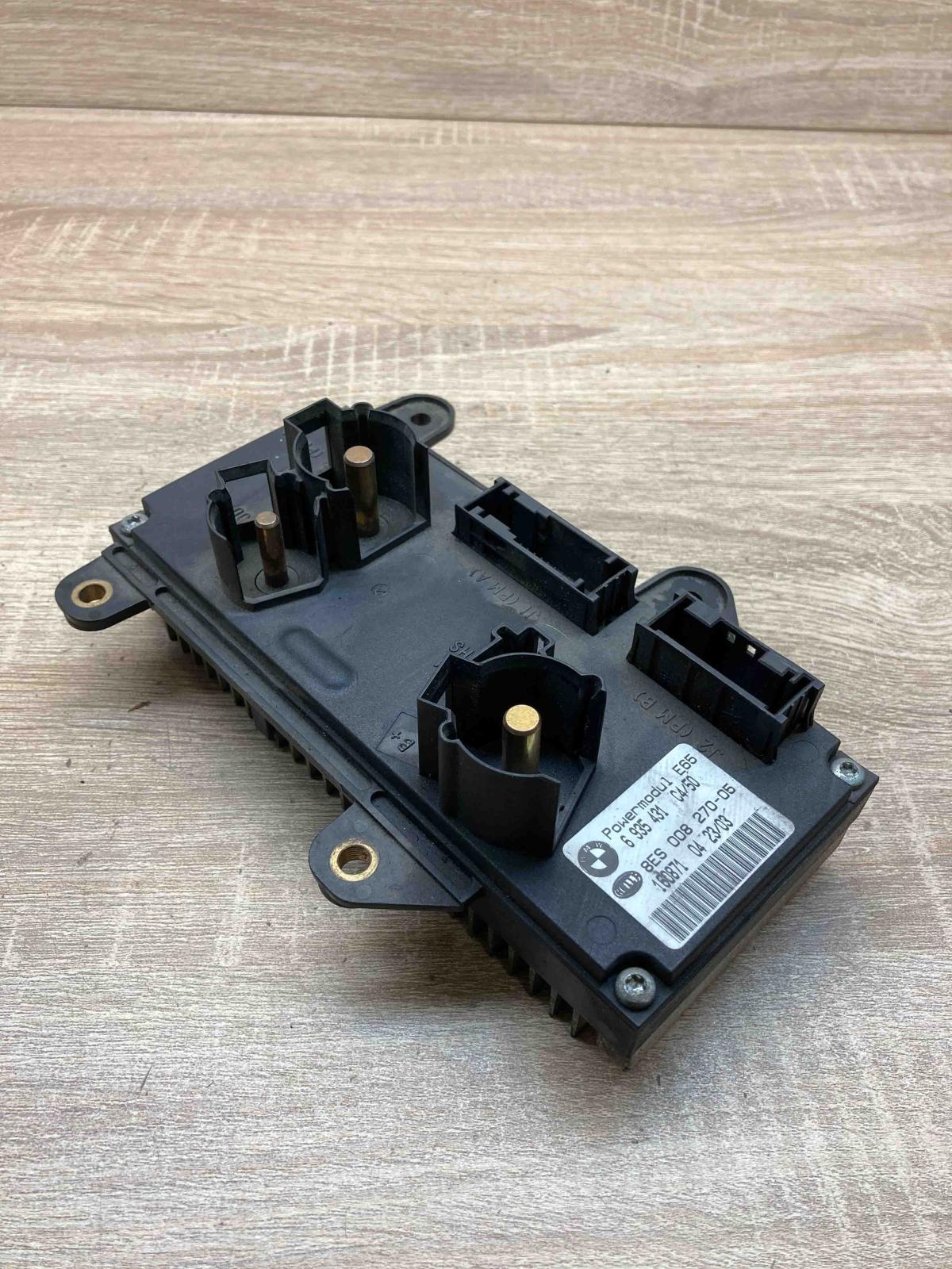 6935431 8ES008270 05  Power management control unit BMW 7 E65 E66