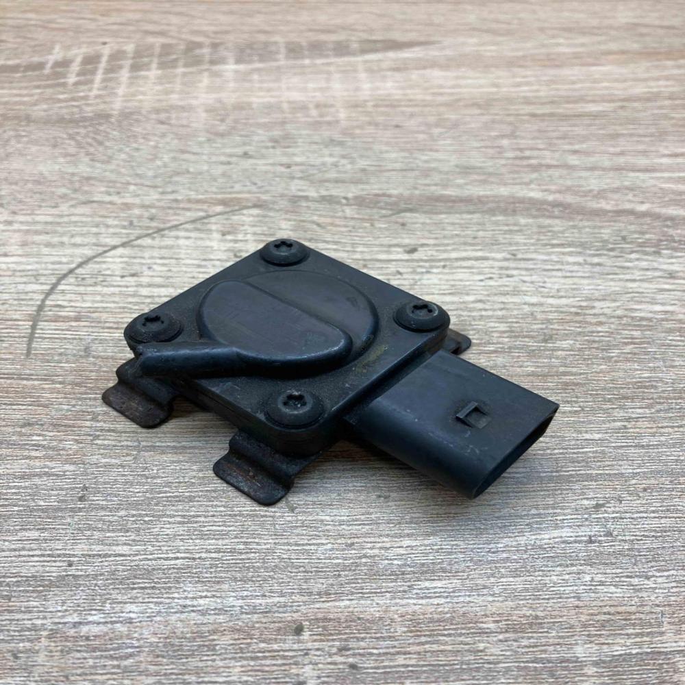 7789219   Exhaust gas pressure sensor BMW 5 E60 E61