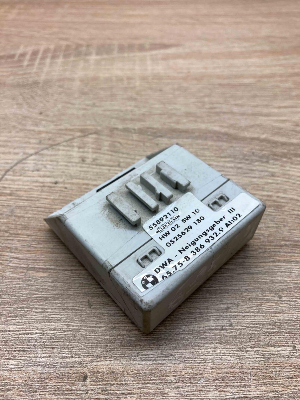 8386932 55892110  Alarm control unit/module BMW 5 E39