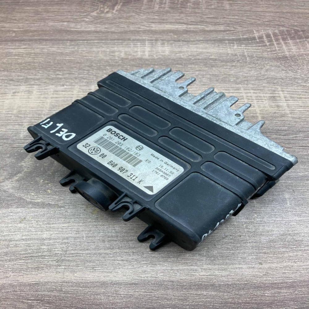 8A0907311K 0261203182 Unit Engine control unit/module ECU Volkswagen Golf III