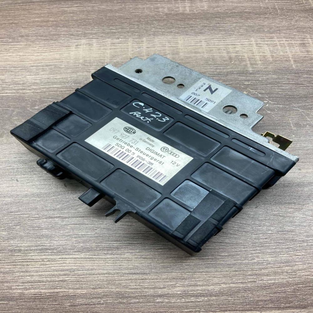 5DG005906 38 097927731  Gearbox control unit/module Audi 100 S4 C4