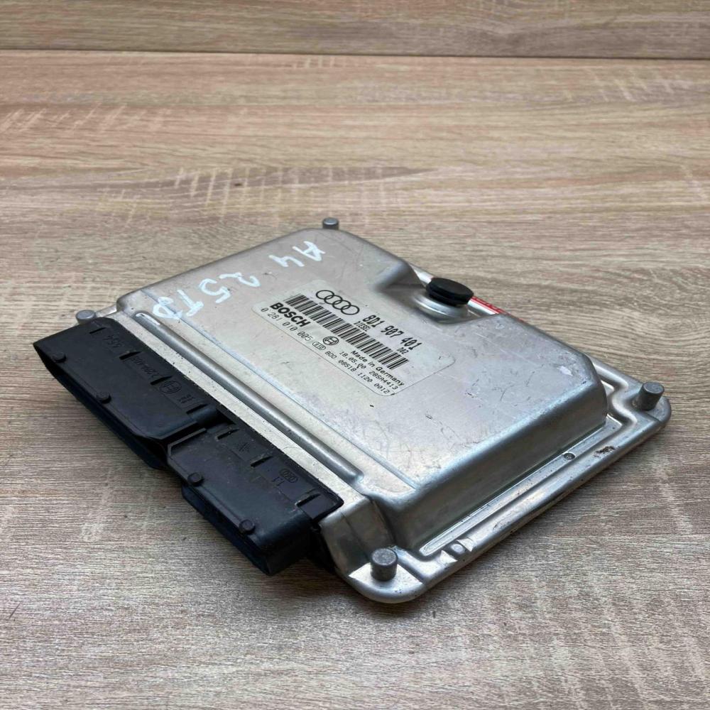 8D1907401 0281010005  Engine control unit/module ECU Audi A6 S6 C5 4B