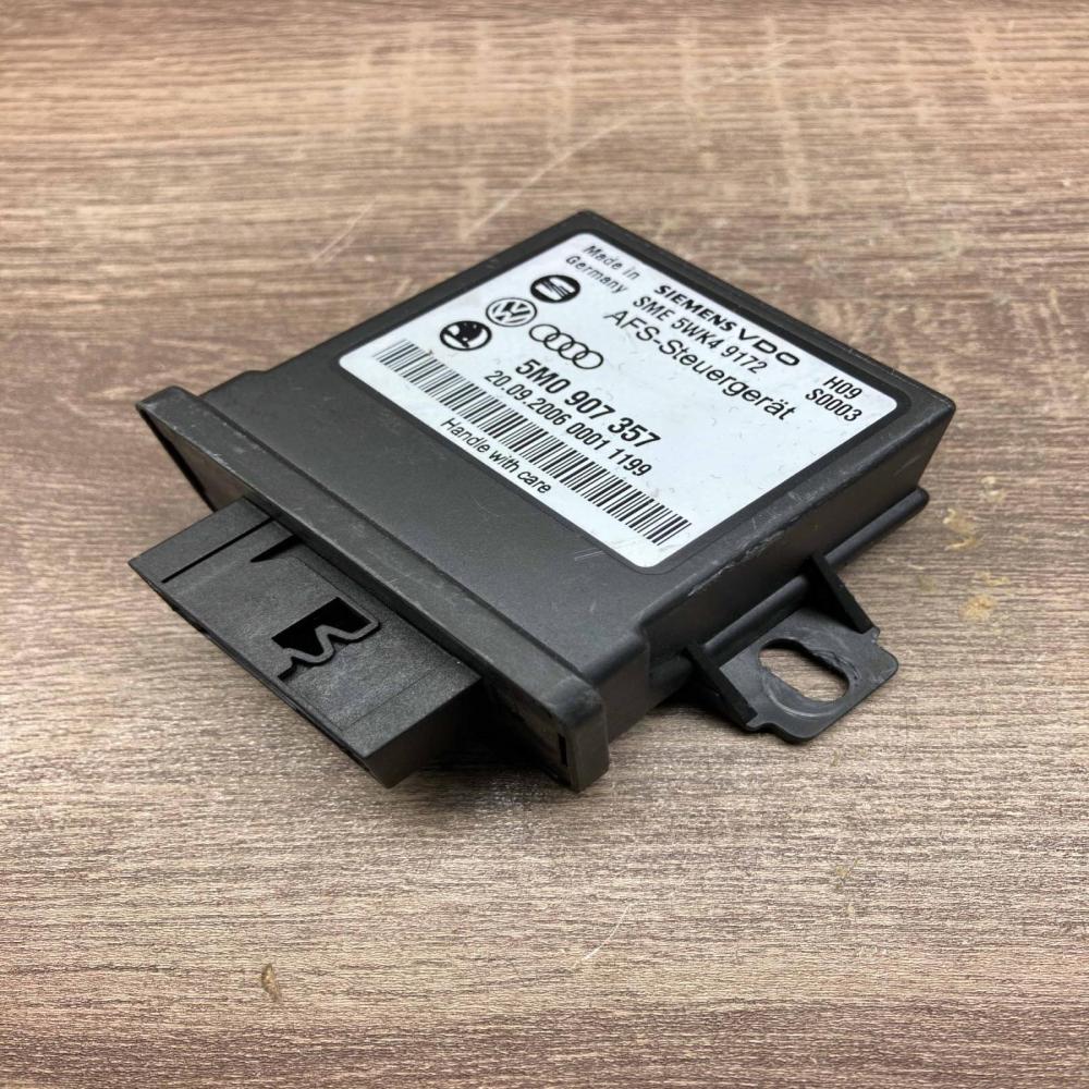 5M0907357 5WK49172  Light module LCM Volkswagen PASSAT B6