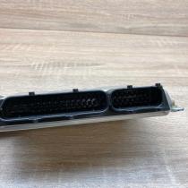 8D0907558F 0261204614  Engine control unit/module ECU Volkswagen PASSAT B5