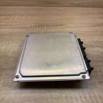 8D0907558F 0261204614  Engine control unit/module ECU Volkswagen PASSAT B5