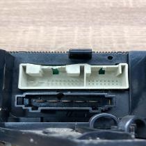 8P1819045 5HB008722  Climate control unit Skoda Octavia Mk2 (1Z)