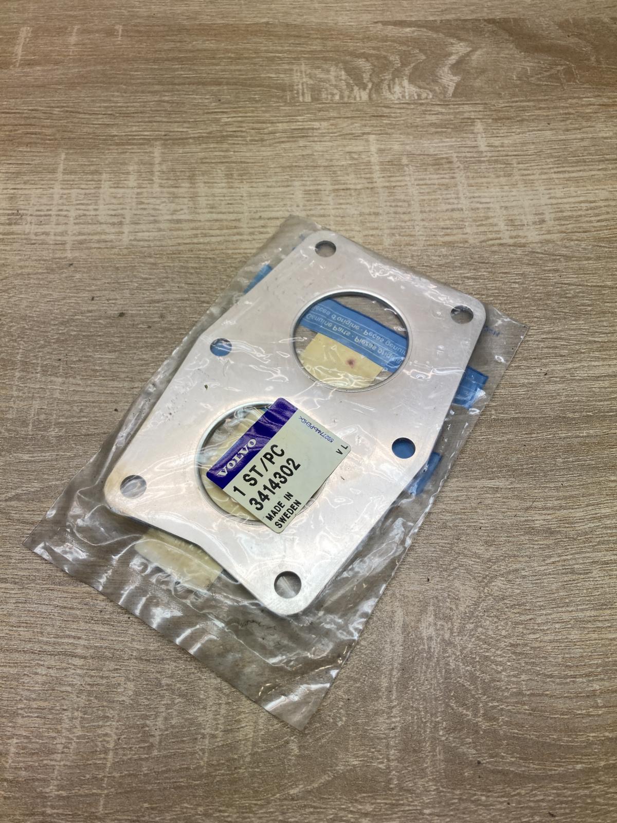 3414302   Other exhaust manifold parts Volvo 480