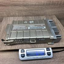 893907383A 0285007044  Engine control unit/module ECU Volkswagen Golf II