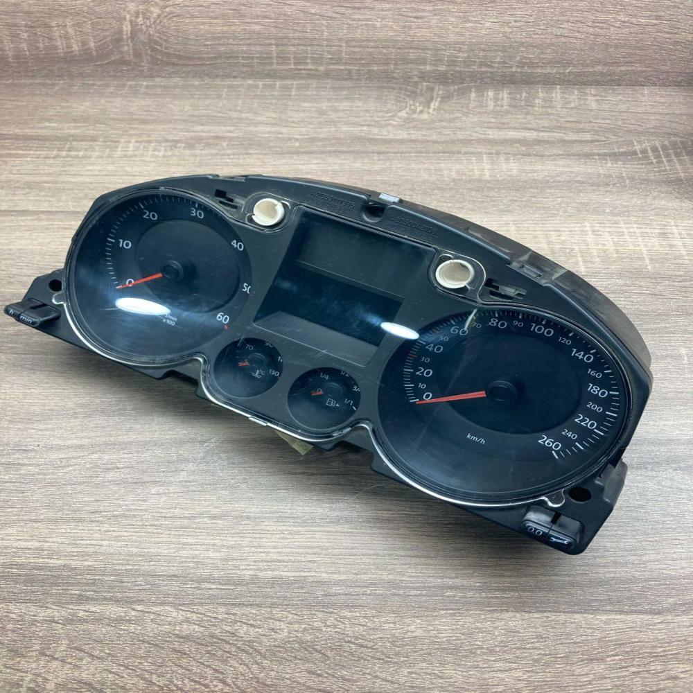 3C0920852S   Speedometer (instrument cluster) Volkswagen PASSAT B6